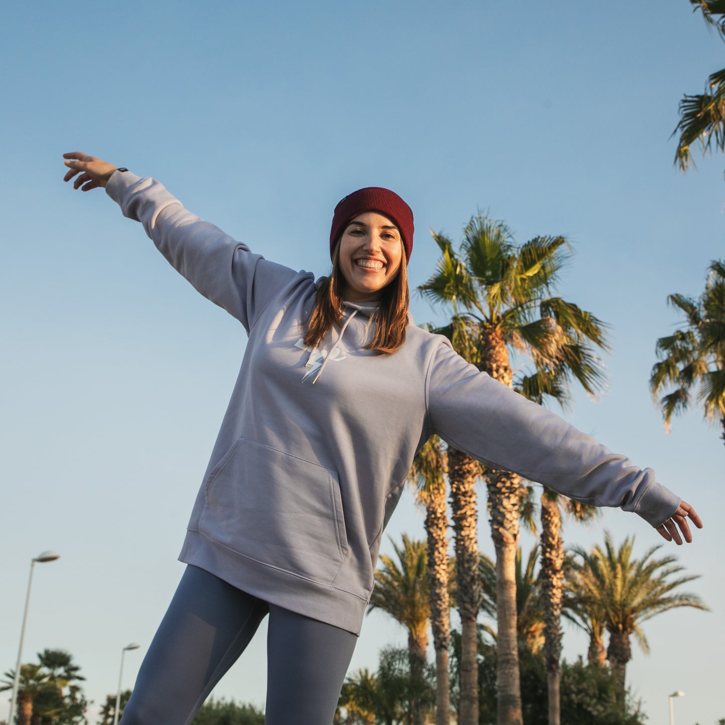 Sudadera con capucha color lavanda. Modelo PRO RIDER