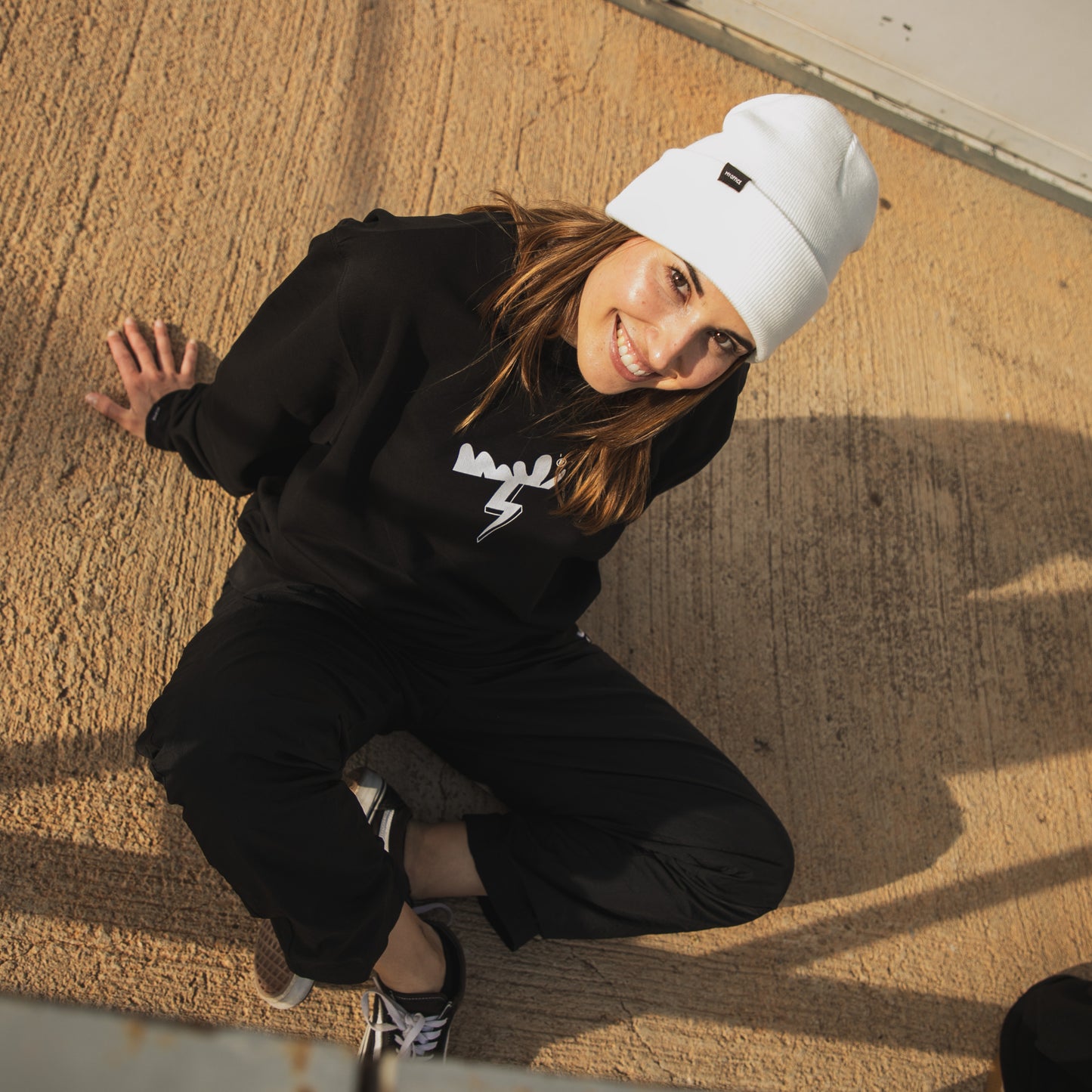 Sudadera sin capucha color negro. Modelo PRO RIDER