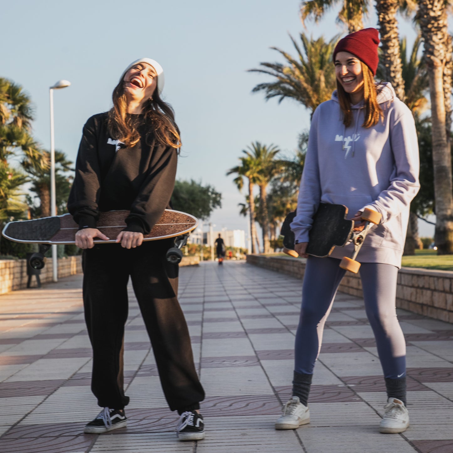 Sudadera sin capucha color negro. Modelo PRO RIDER